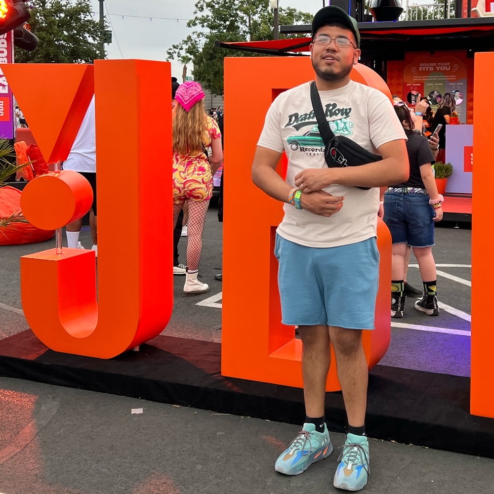 Meet your Posher, Serjio